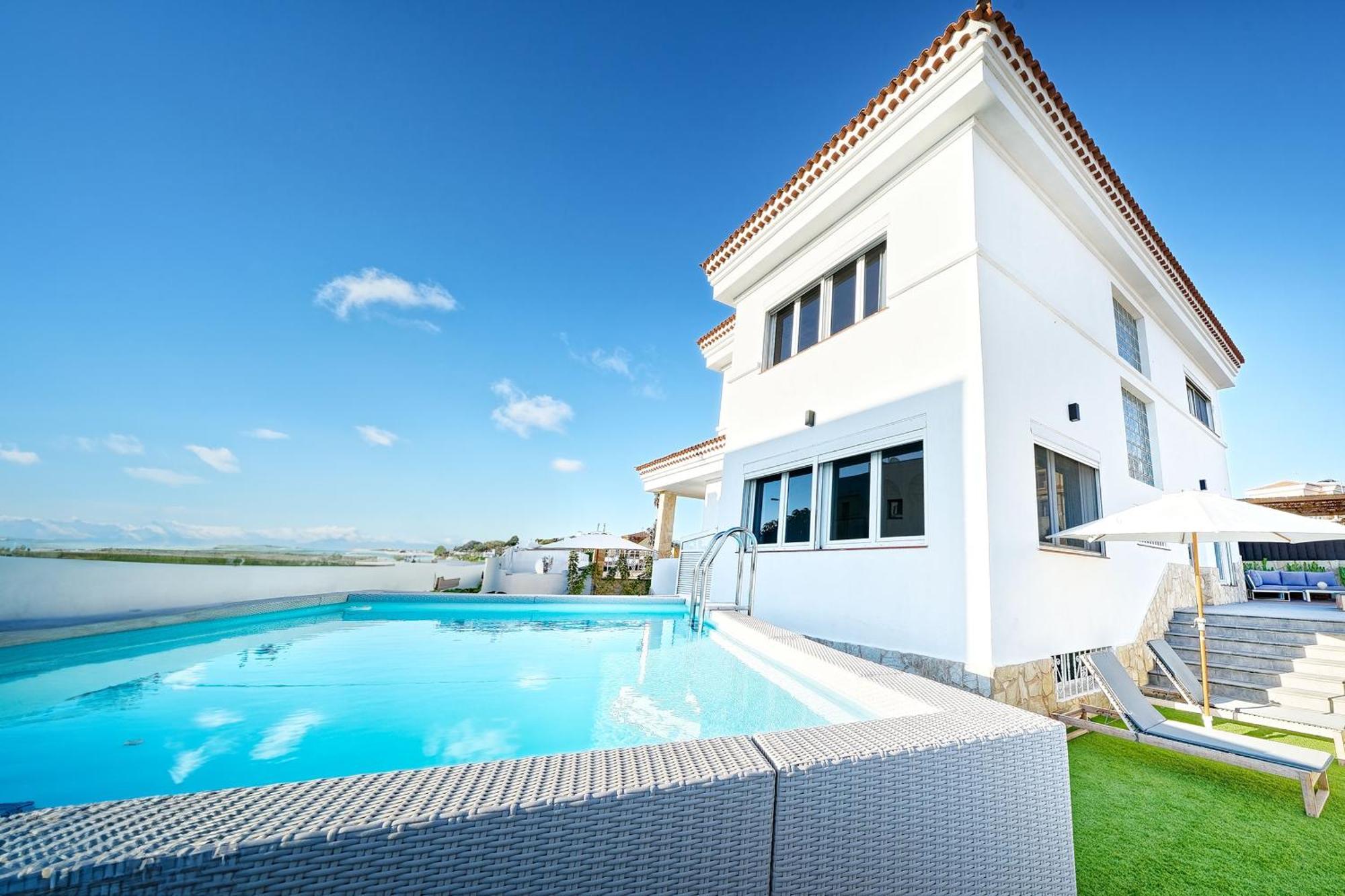 Villa Laravi By Maspalomas Holiday Villas ميلونيذاس المظهر الخارجي الصورة