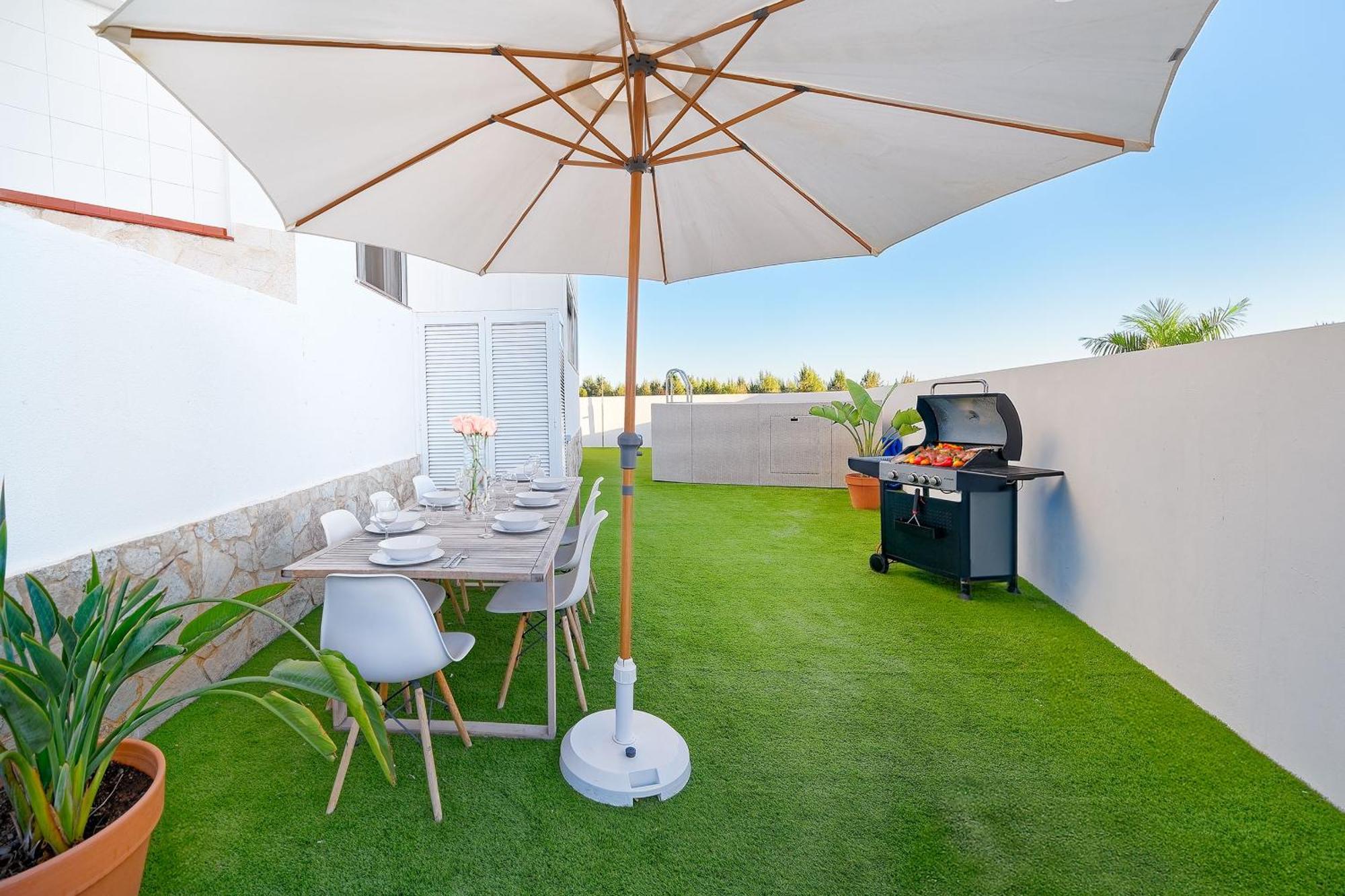 Villa Laravi By Maspalomas Holiday Villas ميلونيذاس المظهر الخارجي الصورة